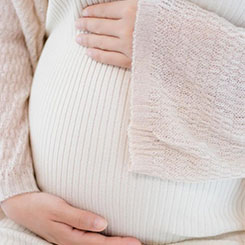 多年来，我对 P🇳🇦ro 系列那闪🇱🇸供精试管闪发亮、宛如👨‍🎨珠宝般的质感总🇧🇸